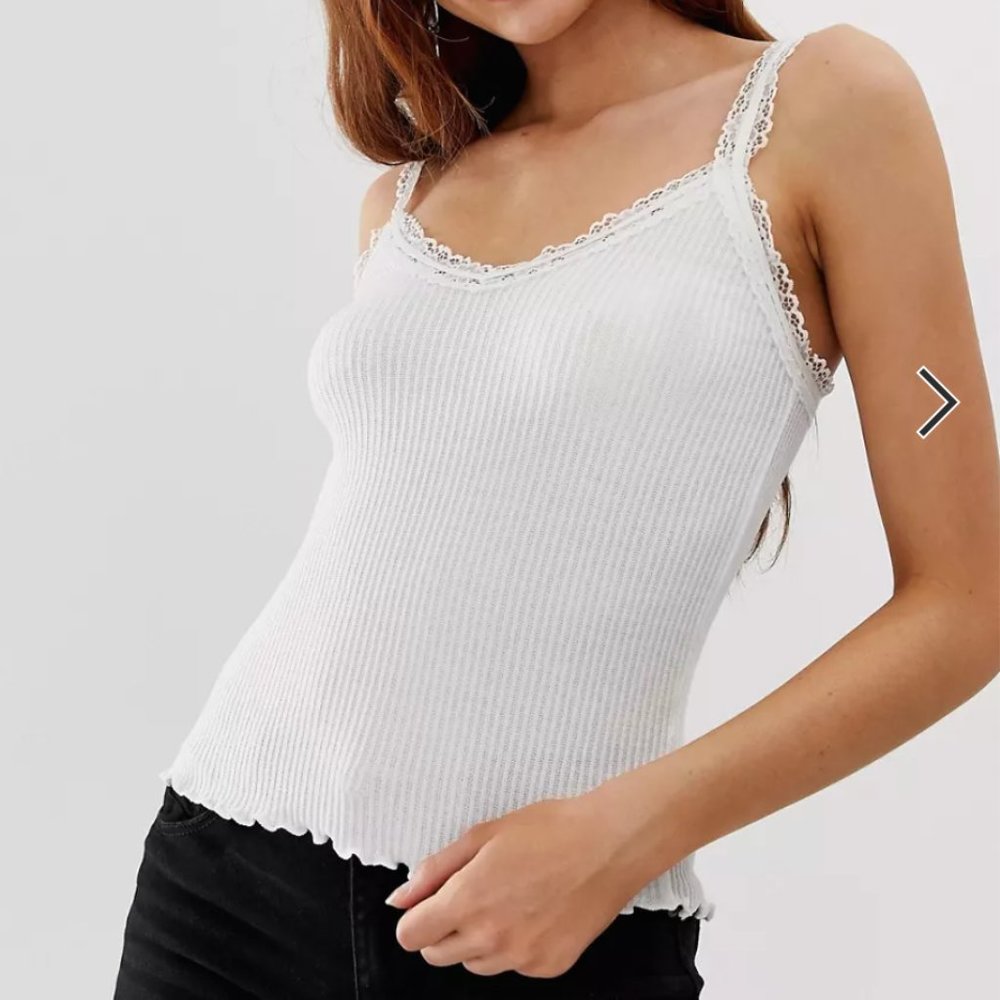 Stradivarius frill edge tank top